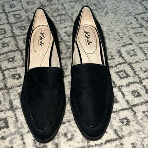 10 W Life Stride Soft System Heeled Loafer.  New without Tags